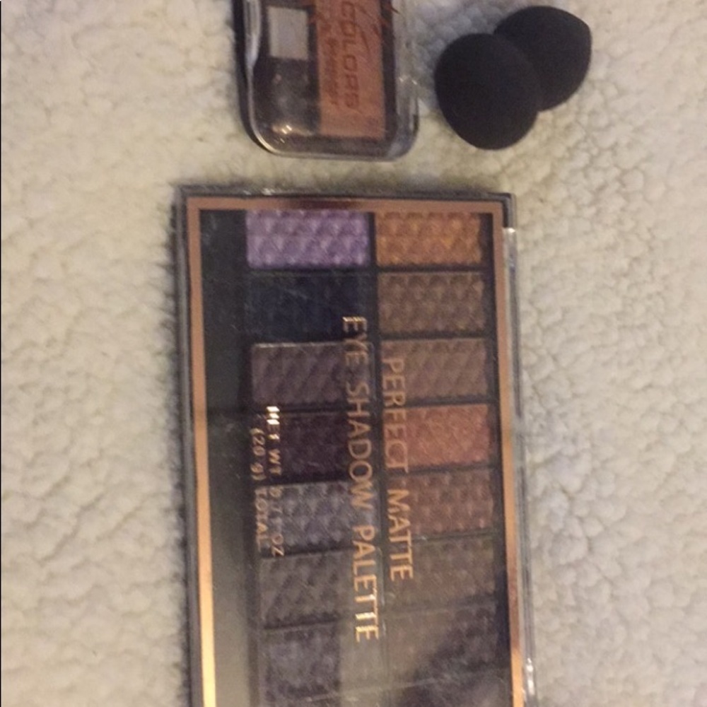 Makeup bundle